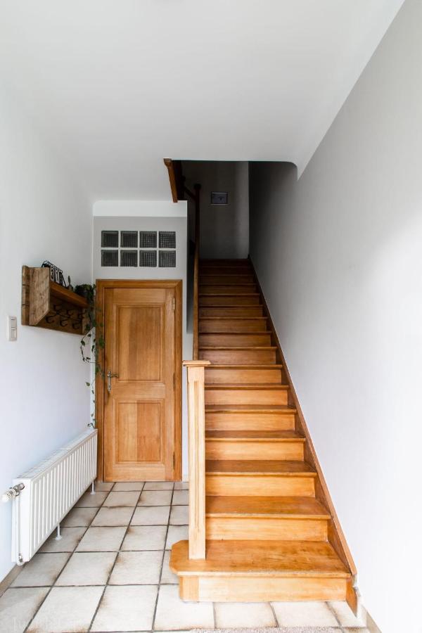בסטון Maison Spacieuse Unifamiliale. Gite La Clochette מראה חיצוני תמונה